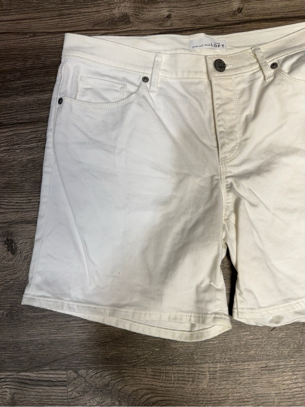 LOFT White Denim Shorts Women’s Size 28/6 Cotton Stretch Summer Casual - Picture 5 of 9